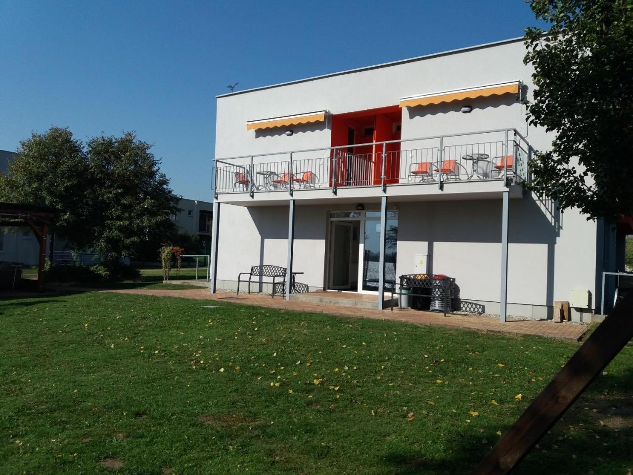 Vila Moravia Pasohlavky Ngoại thất bức ảnh
